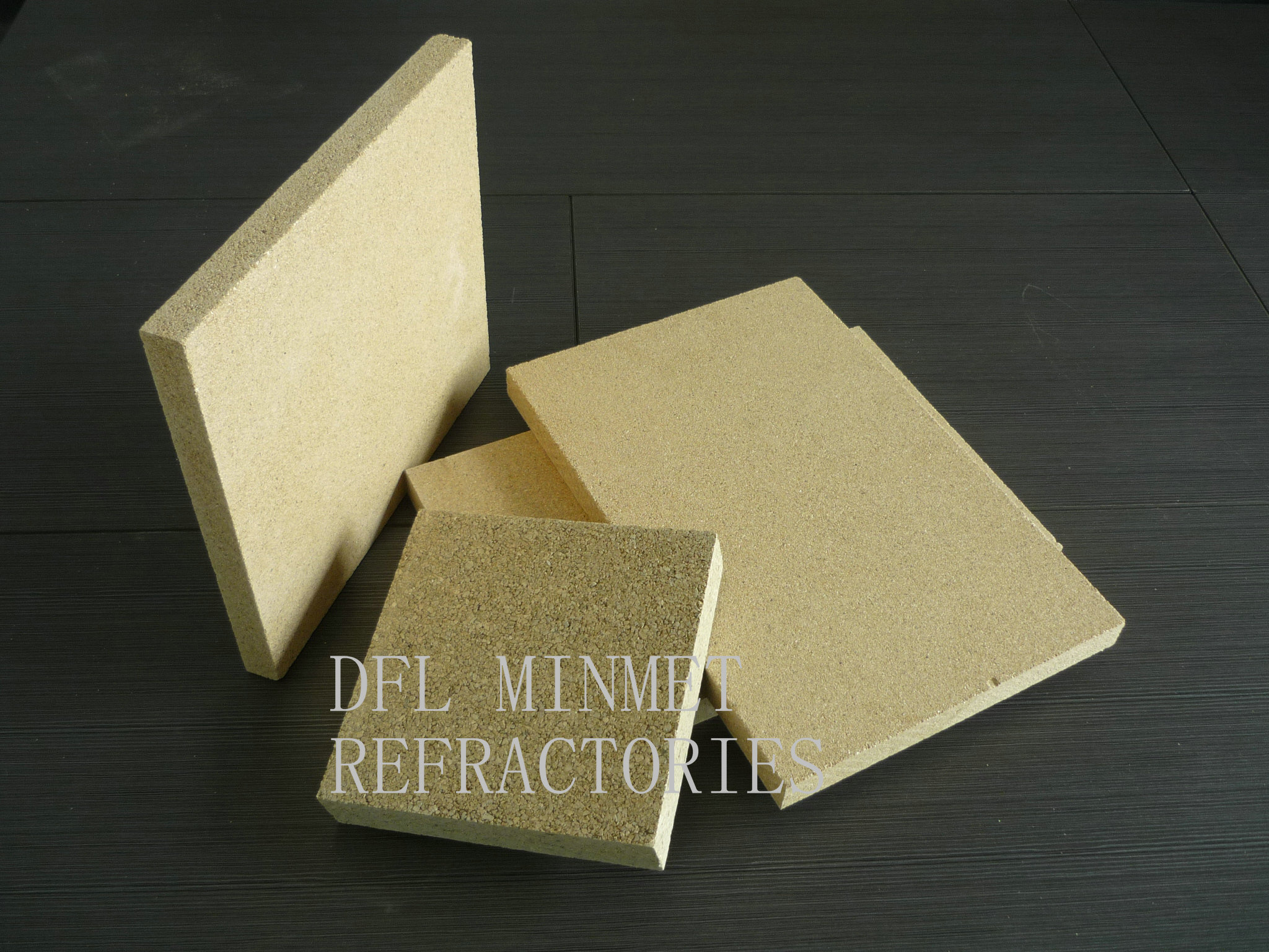 Vermiculite board